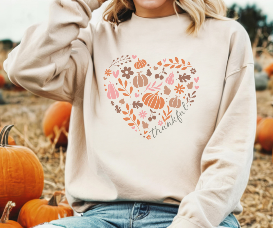 Gildan Crewneck | Thanksgiving Heart [625]