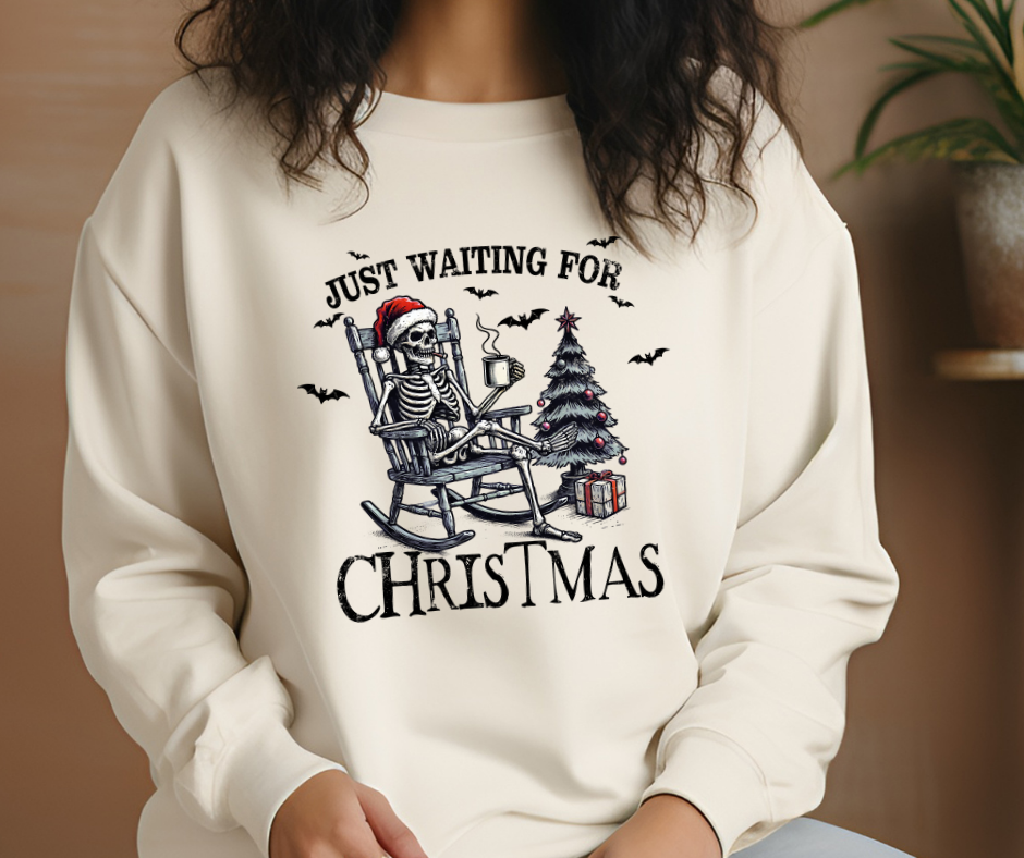 Gildan Crewneck | Waiting for Christmas [484]