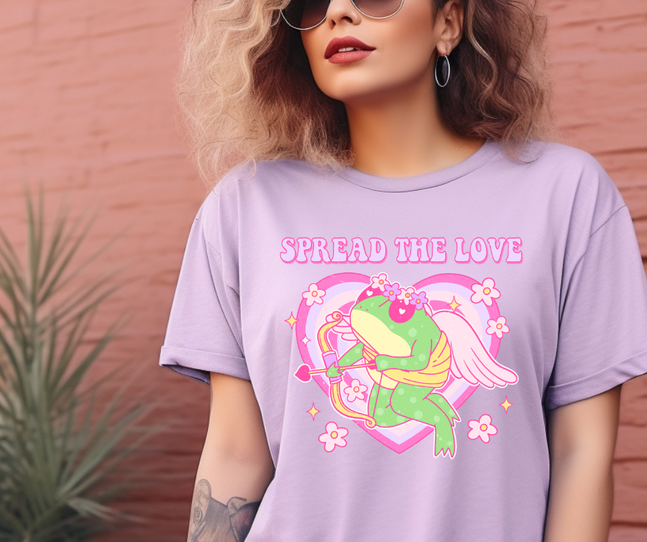 Comfort Colors Tee | Spread the Love Frogs