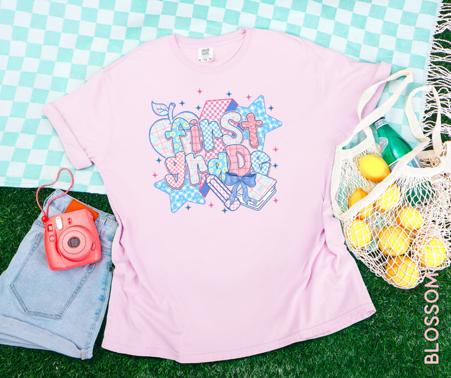 Comfort Colors Tee | First Grade Teacher [z009]